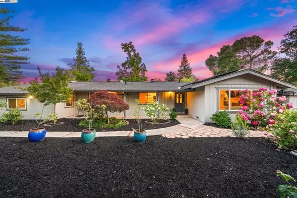 26 Via Alondra Ct, Alamo, CA 94507