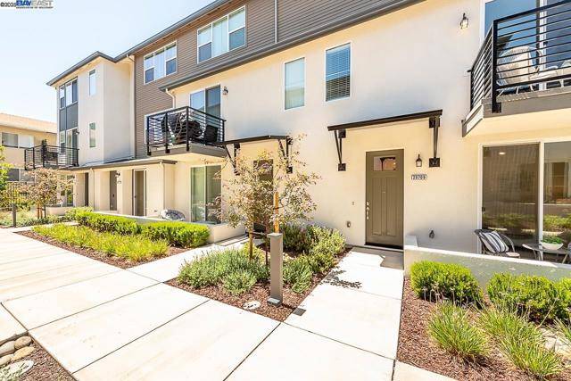 Hayward, CA 94544,29709 Hansen St