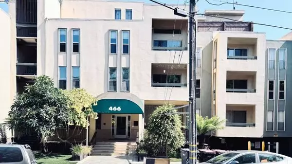 Oakland, CA 94610,466 Crescent Street