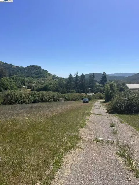 Morgan Hill, CA 95037,13160 Uvas Rd