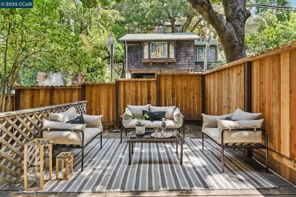 2 Panoramic Way, Berkeley, CA 94704