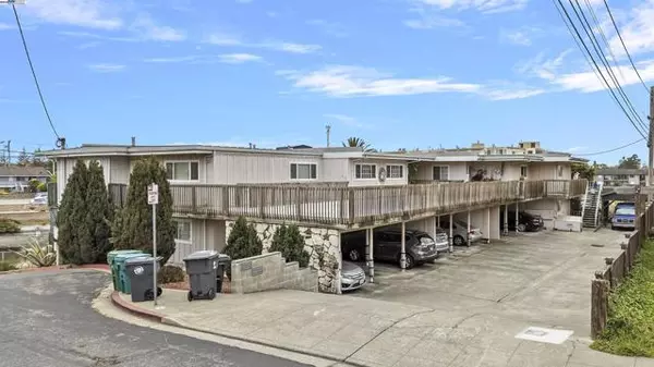 Alameda, CA 94501,863 Walnut Street