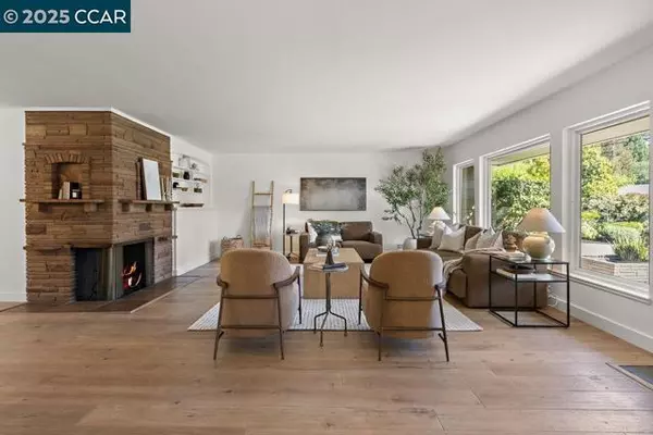 Lafayette, CA 94549,1071 Serrano Ct
