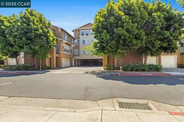 Oakland, CA 94603,1582 Chandler St