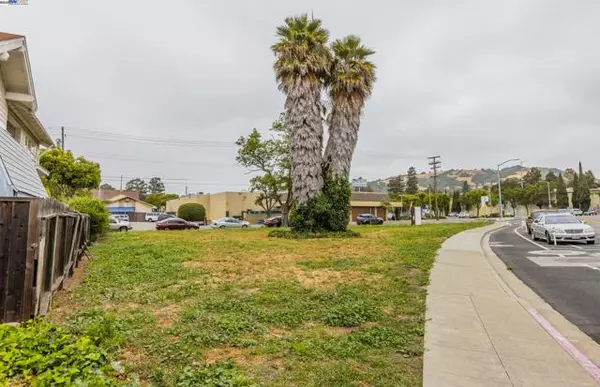 San Leandro, CA 94577,1405 Grand Ave