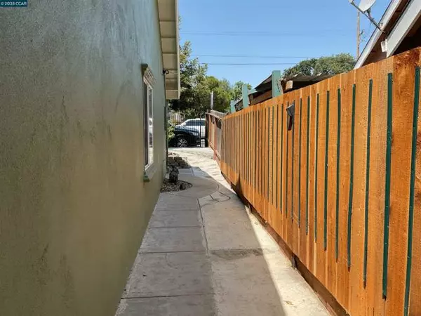 Bay Point, CA 94565,94 Anchor Dr