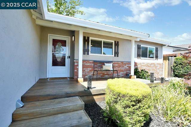 Martinez, CA 94553,2006 Rainier Drive