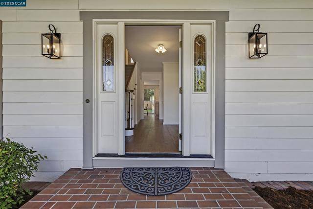 Danville, CA 94526,222 Scotts Mill Ct