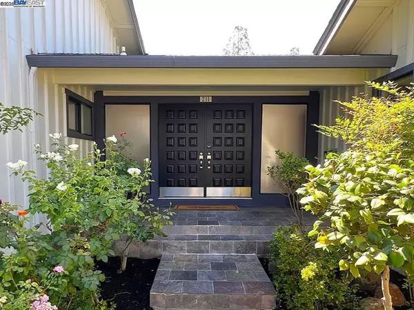Danville, CA 94526,211 Arthur Ct