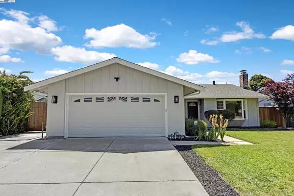 3136 Trafalgar Rd,  Fremont,  CA 94555