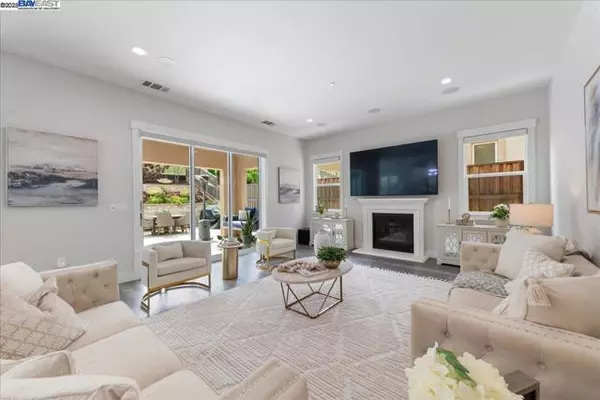 Dublin, CA 94568,7259 Lembert Hills Dr