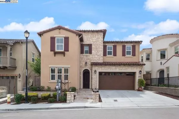 7259 Lembert Hills Dr, Dublin, CA 94568