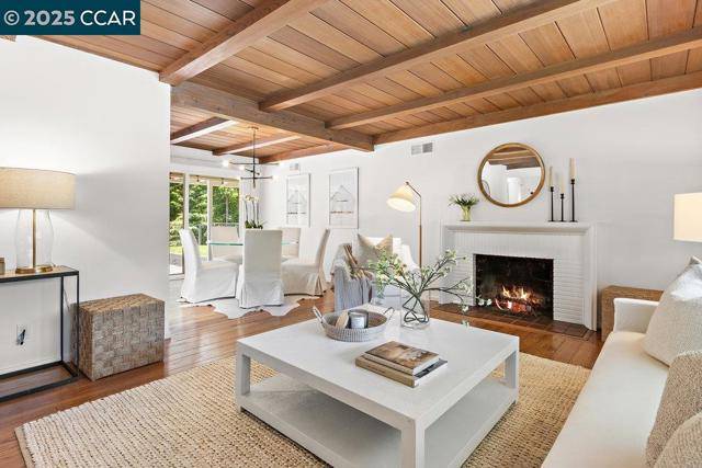 180 Ivy Drive, Orinda, CA 94563