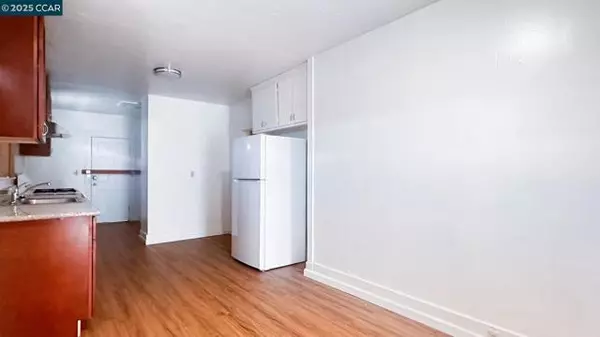 Oakland, CA 94602,3316 Macarthur Blvd