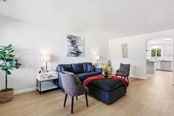 Fremont, CA 94536,36302 Frobisher Dr