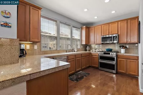 26 Warhol Way, Pleasant Hill, CA 94523