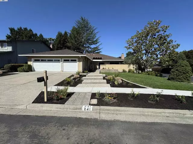 Danville, CA 94526,241 Belaire Ct