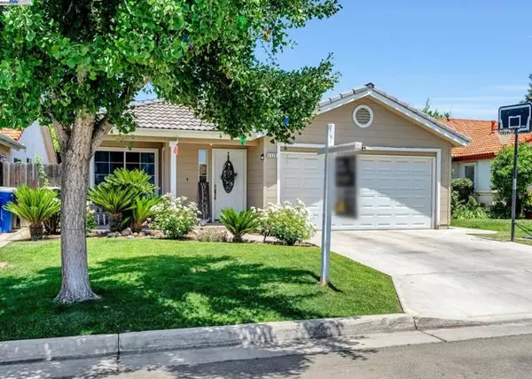 Fresno, CA 93722,4328 West Cambridge Ave
