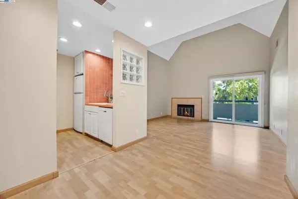 Walnut Creek, CA 94597,1308 Walden Rd