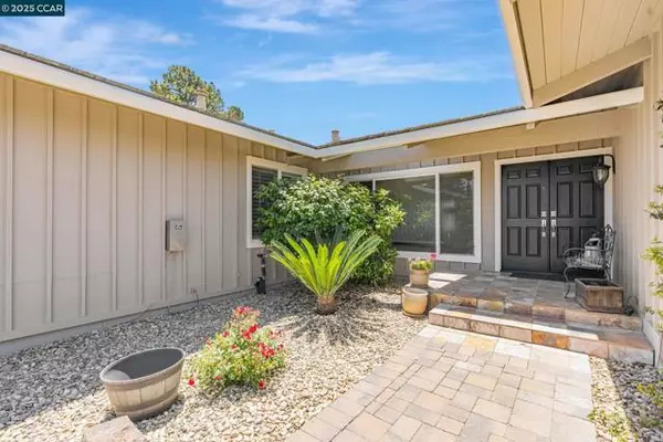 San Ramon, CA 94582,130 Samoa Ct
