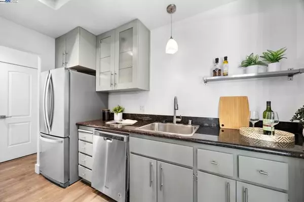 Fremont, CA,39455 Albany Common