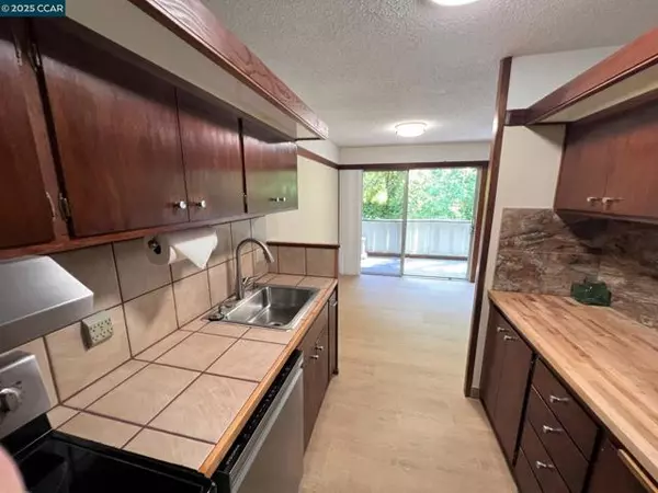 Orinda, CA 94563,67 Brookwood Rd