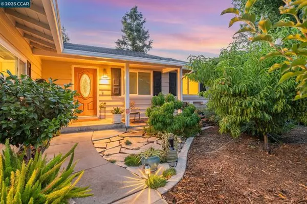 819 Wall St, Livermore, CA 94550