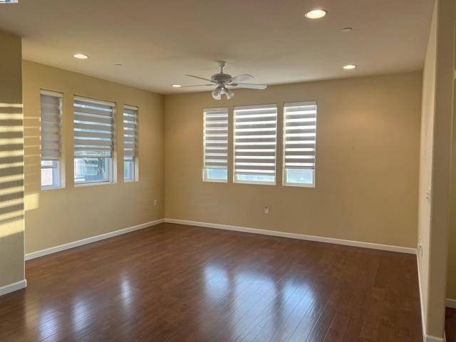 Fremont, CA 94538,40827 Tomales Ter