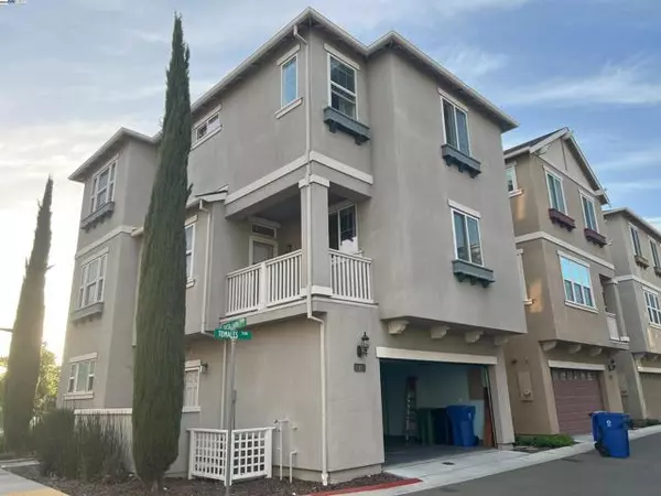 Fremont, CA 94538,40827 Tomales Ter