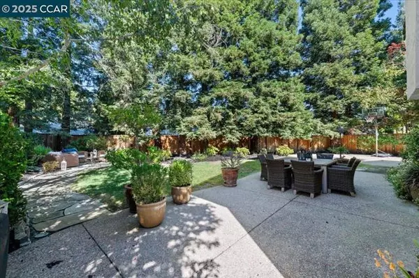 Danville, CA 94506,433 Stoneybrook Ct