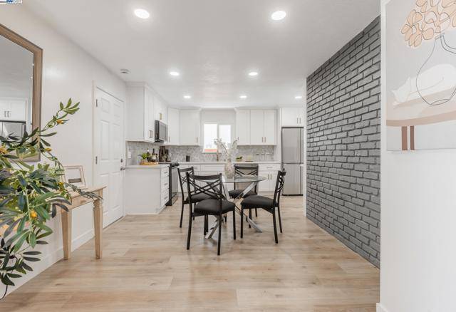 Livermore, CA 94550,1330 Juliet Ct