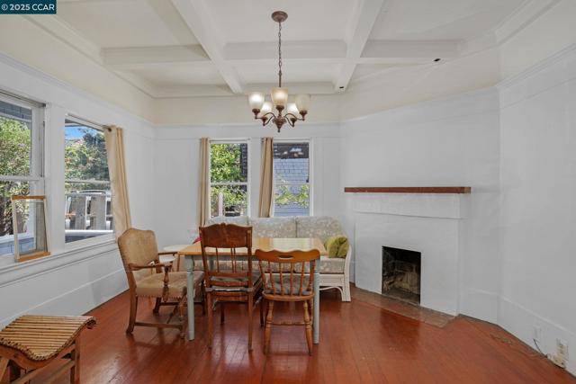 Berkeley, CA 94704,2006 Parker St