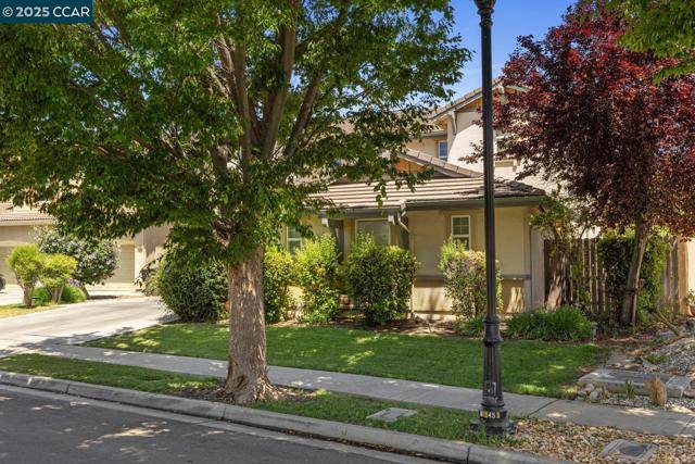 Patterson, CA 95363,1117 Van Gogh Lane