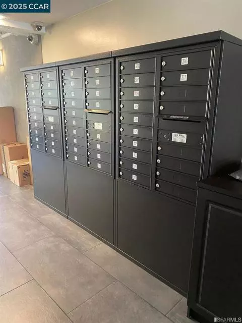 Oakland, CA 94607,3 Embarcadero