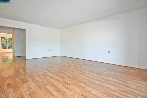 Walnut Creek, CA 94595,2772 Tice Creek Drive