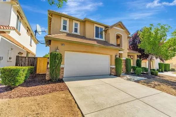 Patterson, CA 95363,9019 Tee Box Ct