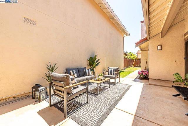 Union City, CA 94587,33036 Soquel St
