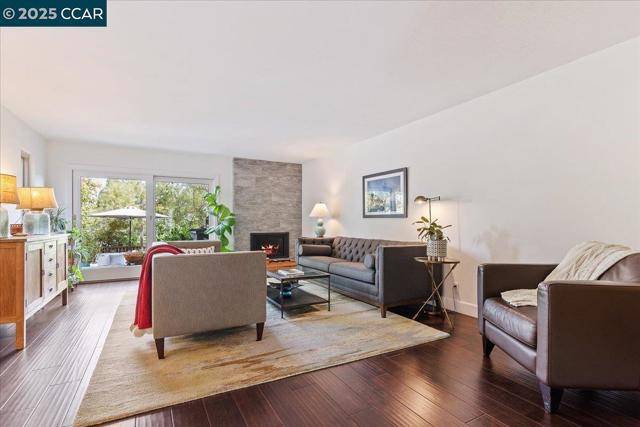 Moraga, CA 94556,5 Doral Dr