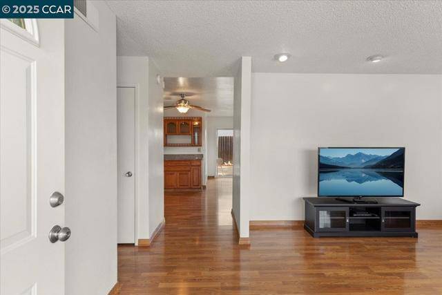 Vallejo, CA 94589,316 Meadows Dr