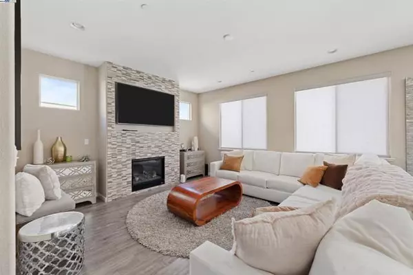 Fairfield, CA 94534,4717 Black Oak Ct