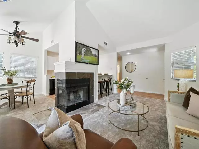 Pleasanton, CA 94588,7635 Canyon Meadow Cir