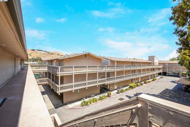 Hayward, CA 94544,260 Industrial Pkwy