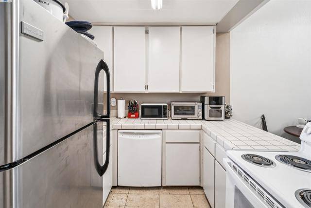 Pleasanton, CA 94566,3839 Vineyard Ave