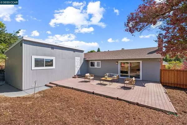 Pinole, CA 94564,3608 VICTOR ST.