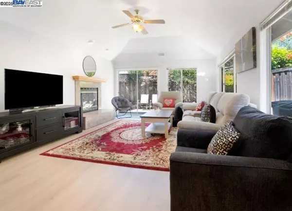Morgan Hill, CA 95037,16935 Sugar Pine Dr