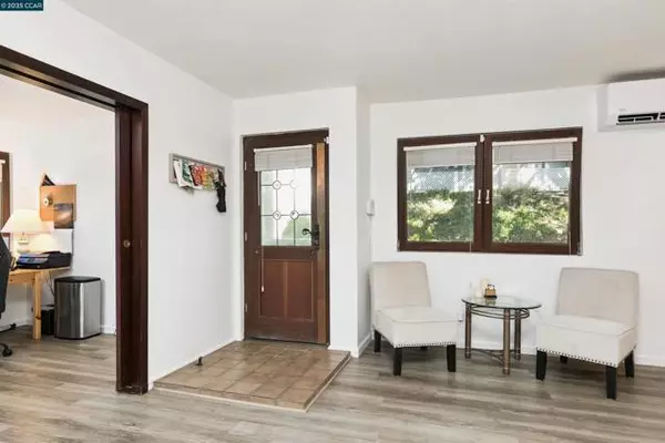 Pleasant Hill, CA 94523,700 Suntree Ln