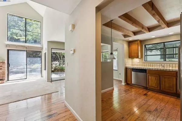Danville, CA 94526,40 Silktree Ct