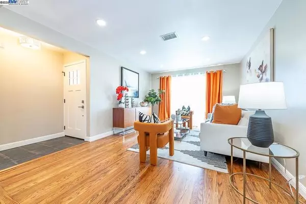 Union City, CA 94587,32409 Elizabeth Way