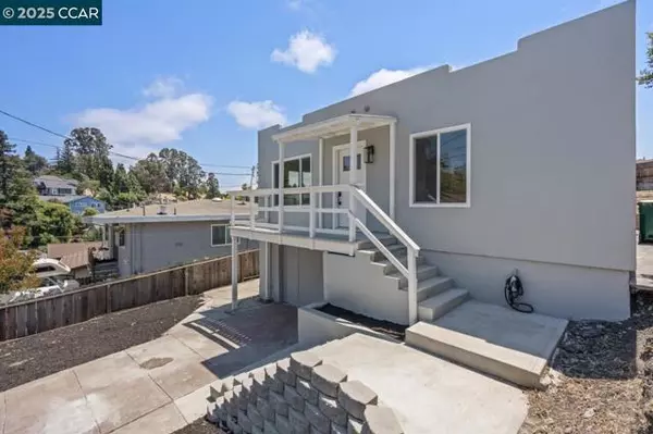 El Sobrante, CA 94803,1923 Thompson Ln