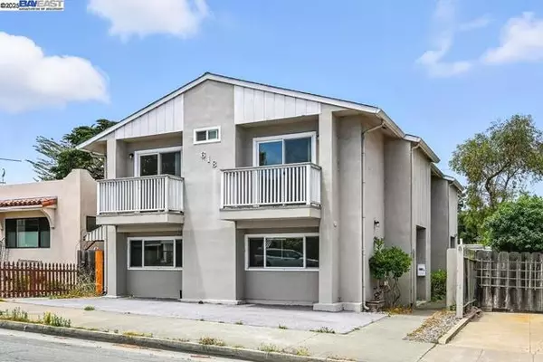 Pacific Grove, CA 93950,618 Forest Ave